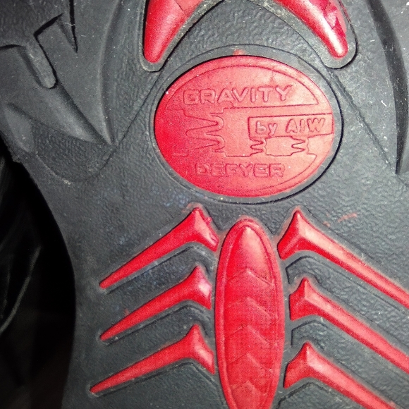 Gravity Defyer Running Sneaker Black & Red Men's Sz 9 - Picture 6 of 12